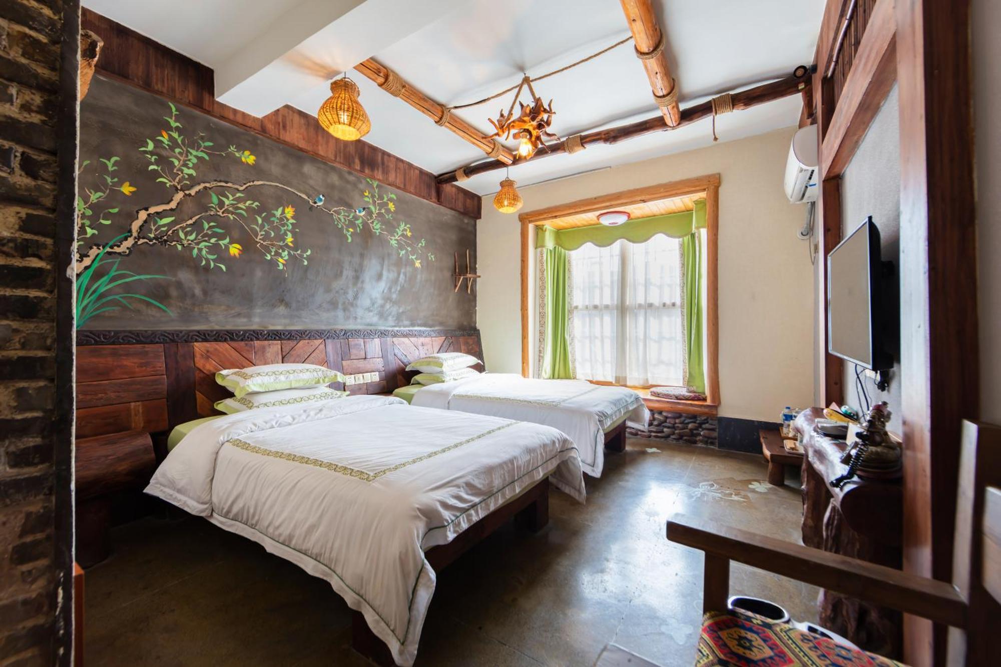 Butterfly Flowers Inn Жангжиаже Екстериор снимка
