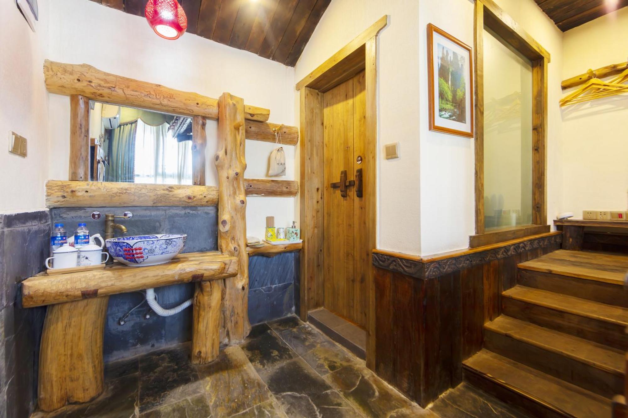 Butterfly Flowers Inn Жангжиаже Екстериор снимка