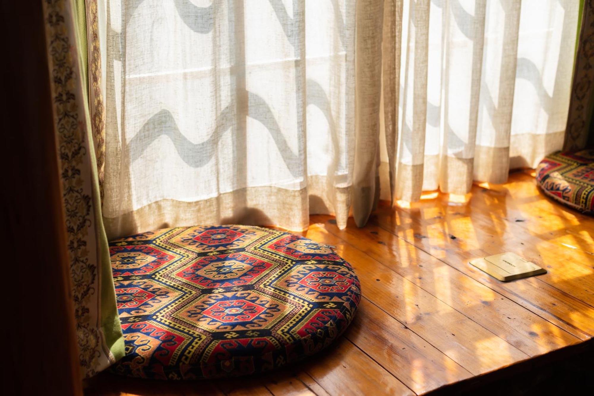 Butterfly Flowers Inn Жангжиаже Екстериор снимка