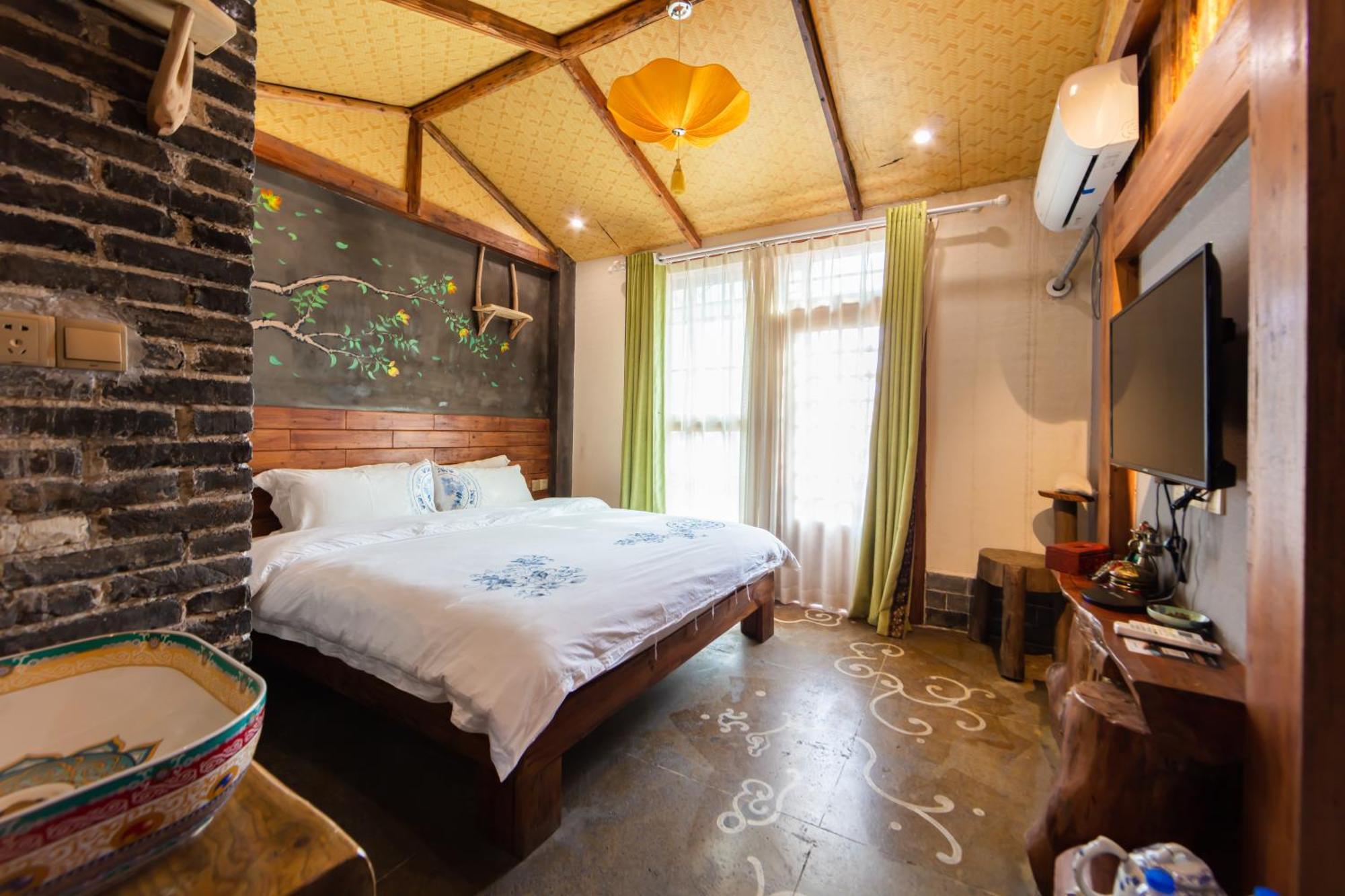 Butterfly Flowers Inn Жангжиаже Екстериор снимка